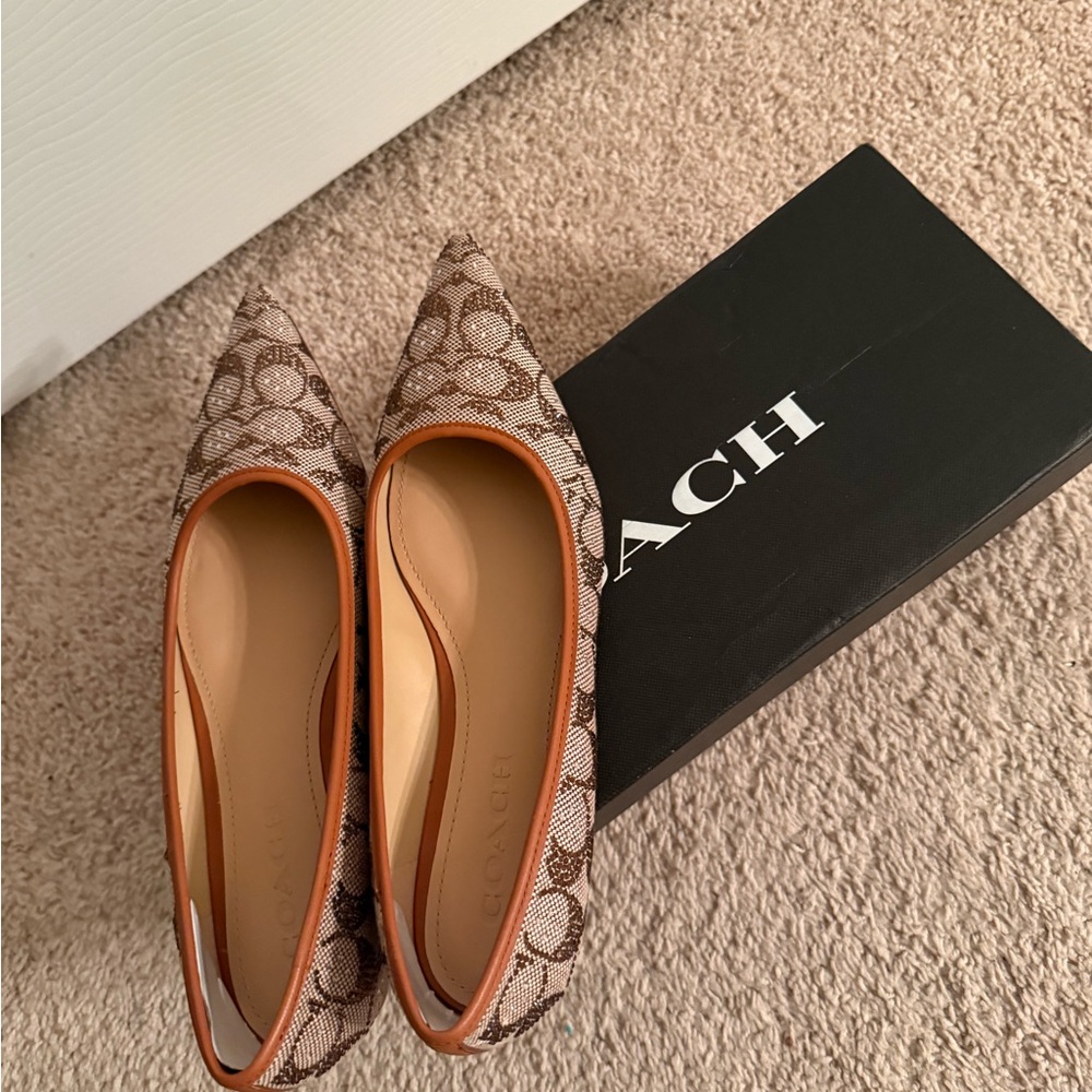 Coach Signature Pattern Brown Flats